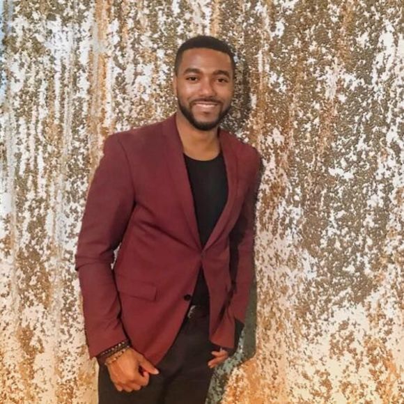 Meet your Posher, Gavin - Picture 1 of 1